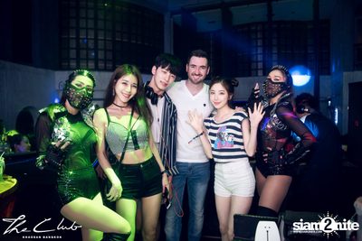 Songkran Gone Wild | The Club Khaosan — photo 87