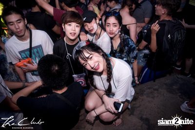 Songkran Gone Wild | The Club Khaosan — photo 109