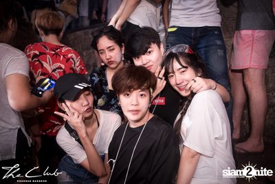 Songkran Gone Wild | The Club Khaosan — photo 136