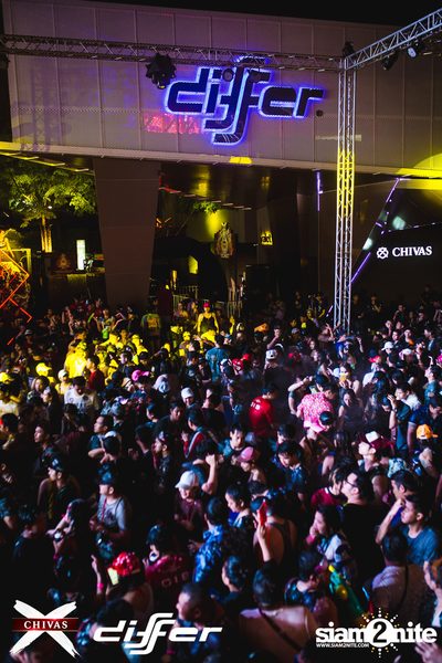 งาน ChivasX Differ Songkran: Summer Fresh 2018 — photo 147