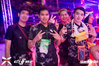 งาน ChivasX Differ Songkran: Summer Fresh 2018 — photo 154