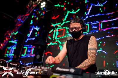 งาน ChivasX Differ Songkran: Summer Fresh 2018 — photo 164