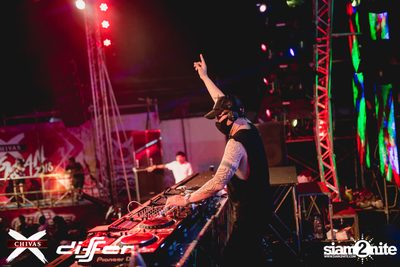 งาน ChivasX Differ Songkran: Summer Fresh 2018 — photo 169