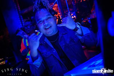 BLING IT กับ Bangkok Invaders ที่ ซิง ซิง เธียเตอร์ — photo 29