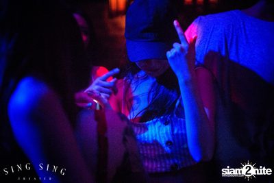 BLING IT กับ Bangkok Invaders ที่ ซิง ซิง เธียเตอร์ — photo 50