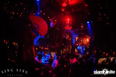 BLING IT กับ Bangkok Invaders ที่ ซิง ซิง เธียเตอร์ — photo 96