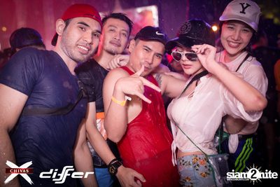 งาน ChivasX Differ Songkran: Summer Fresh 2018 — photo 156
