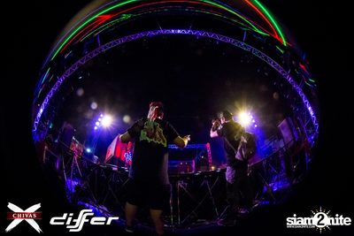 งาน ChivasX Differ Songkran: Summer Fresh 2018 — photo 172