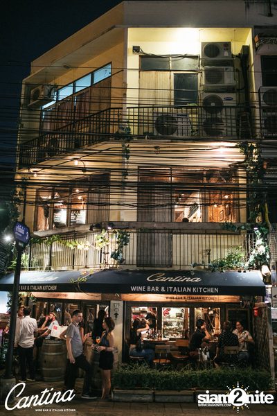 Cantina Acustica ft. Sam Ness (US) ที่ แคนติน่า ไวน์บาร์ แอนด์ อิตาเลียน คิทเช่น — photo 13