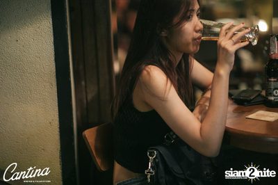 Cantina Acustica ft. Sam Ness (US) ที่ แคนติน่า ไวน์บาร์ แอนด์ อิตาเลียน คิทเช่น — photo 22