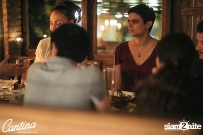 Cantina Acustica ft. Sam Ness (US) ที่ แคนติน่า ไวน์บาร์ แอนด์ อิตาเลียน คิทเช่น — photo 85