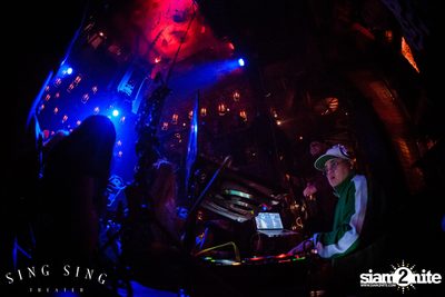 BLING IT กับ Bangkok Invaders ที่ ซิง ซิง เธียเตอร์ — photo 46