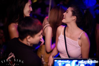 BLING IT กับ Bangkok Invaders ที่ ซิง ซิง เธียเตอร์ — photo 54