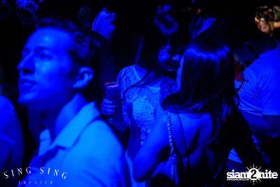 BLING IT กับ Bangkok Invaders ที่ ซิง ซิง เธียเตอร์ — photo 67