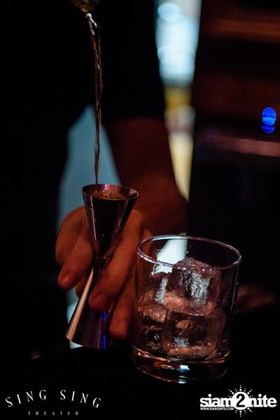 BLING IT กับ Bangkok Invaders ที่ ซิง ซิง เธียเตอร์ — photo 70
