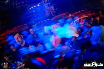 BLING IT กับ Bangkok Invaders ที่ ซิง ซิง เธียเตอร์ — photo 80