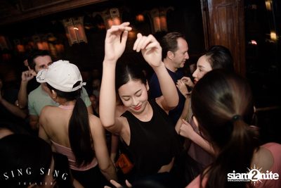 BLING IT กับ Bangkok Invaders ที่ ซิง ซิง เธียเตอร์ — photo 87