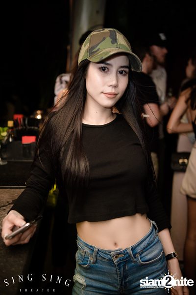BLING IT กับ Bangkok Invaders ที่ ซิง ซิง เธียเตอร์ — photo 93