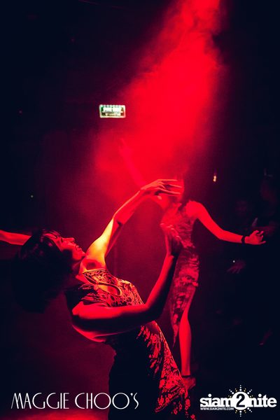 Corset Cabaret: Ladies & Cabaret Night ที่ แม็กกี้ ชูส์ — photo 16