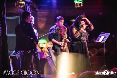 Corset Cabaret: Ladies & Cabaret Night ที่ แม็กกี้ ชูส์ — photo 31