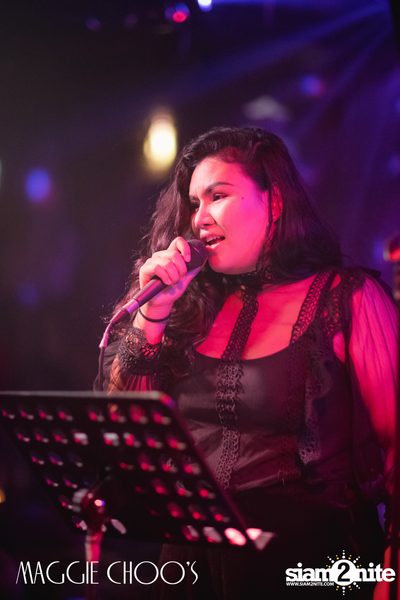 Corset Cabaret: Ladies & Cabaret Night ที่ แม็กกี้ ชูส์ — photo 55