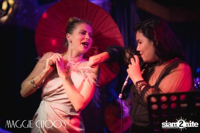 Corset Cabaret: Ladies & Cabaret Night ที่ แม็กกี้ ชูส์ — photo 64