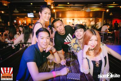 Wonderframe ที่ วอร์ม อัพ คาเฟ่ เชียงใหม่ — photo 15