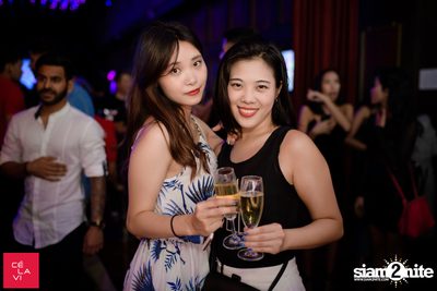Crush Wednesdays ที่ เซ ลา วี — photo 49