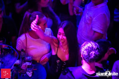 Crush Wednesdays ที่ เซ ลา วี — photo 135