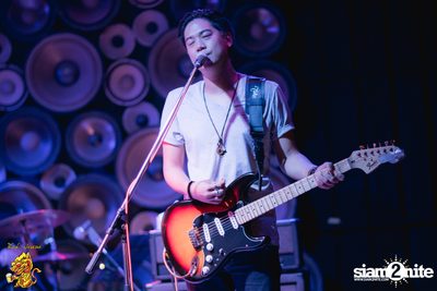 Max Jenmana at Singha Pala — photo 94