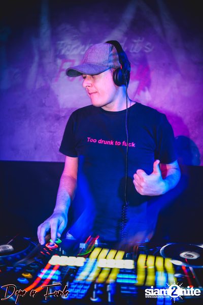 Dope as Funk: TGIFunkday at VIOLETT — photo 97