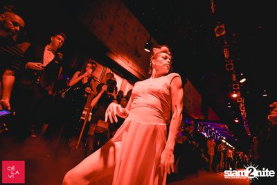 The Club @ Koi Launch — photo 19