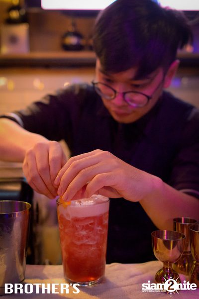 Chambord Night ที่ บราเธอร์ บาร์ แอนด์ เรสเตอร์รองท์ — photo 17