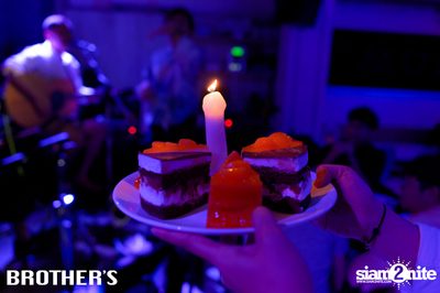 Chambord Night ที่ บราเธอร์ บาร์ แอนด์ เรสเตอร์รองท์ — photo 55