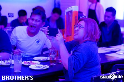 Chambord Night ที่ บราเธอร์ บาร์ แอนด์ เรสเตอร์รองท์ — photo 67