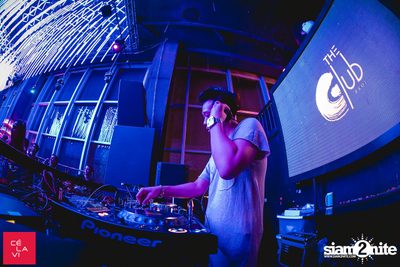 Supersonic MadStash w/ DJ Groove at CE LA VI — photo 60