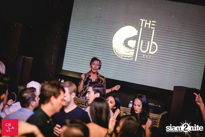 Supersonic MadStash w/ DJ Groove at CE LA VI — photo 97