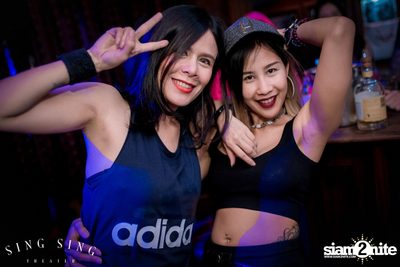 BLING IT กับ Bangkok Invaders ที่ ซิง ซิง เธียเตอร์ — photo 20