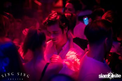 BLING IT กับ Bangkok Invaders ที่ ซิง ซิง เธียเตอร์ — photo 38