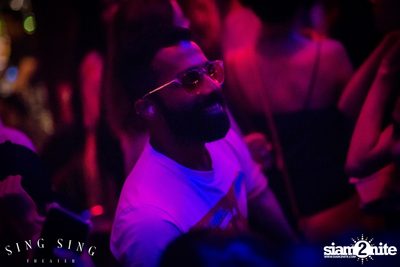 BLING IT กับ Bangkok Invaders ที่ ซิง ซิง เธียเตอร์ — photo 42