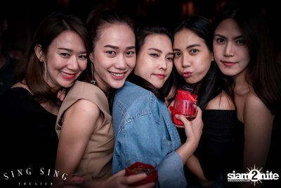 BLING IT กับ Bangkok Invaders ที่ ซิง ซิง เธียเตอร์ — photo 60
