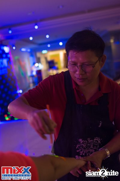 Neon BeatZ Party at MIXX Bangkok — photo 12