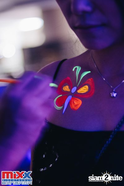Neon BeatZ Party at MIXX Bangkok — photo 28