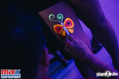 Neon BeatZ Party at MIXX Bangkok — photo 29