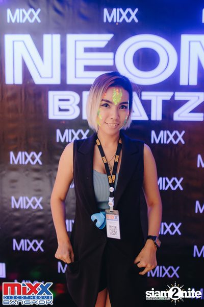 Neon BeatZ Party at MIXX Bangkok — photo 30