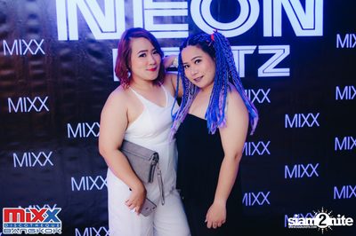 Neon BeatZ Party at MIXX Bangkok — photo 34