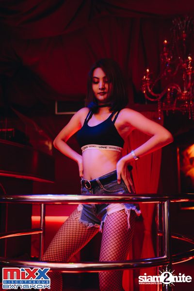 Neon BeatZ Party at MIXX Bangkok — photo 54