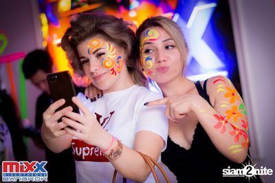 Neon BeatZ Party at MIXX Bangkok — photo 69