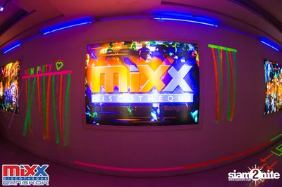 Neon BeatZ Party at MIXX Bangkok — photo 79