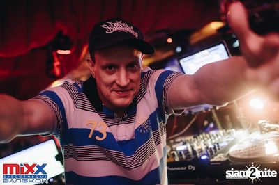 Neon BeatZ Party at MIXX Bangkok — photo 94